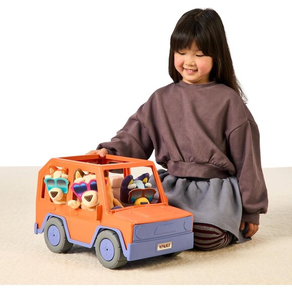 Big Heeler 4WD and Family Toddler Toy Car Bingo and Chilli Plush Buddies - Picture 2 of 8
